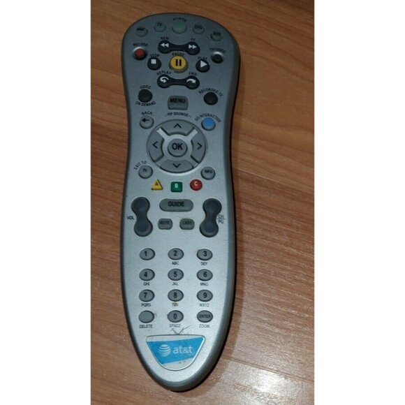 AT&T U-VERSE REMOTE CONTROL UNIVERSAL RC1534801/00 3139 22867392 - WORKS! - Picture 2 of 7